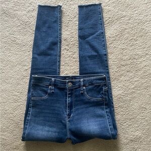 Abercrombie Simone Hi-Rise Jeans Size 27/4